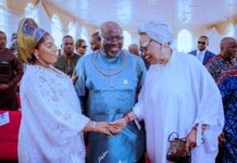 Remains of defunct South-Eastern State (Akwa Ibom, Cross River) Governor Gen. Omu laid to rest in Full Military Honours