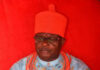 Delta Commissioner Aniagwu, congratulates Akumazi Kingdom ruler, Jegbefune I at 60