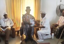 Warri Reps 2027: Mulade Visits Diebiri Monarch, Gets Royal Blessing